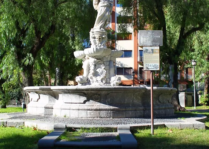 Cavour فندق مبيت وإفطار *